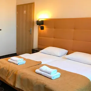 *** Aparthotel La Petite & Poland